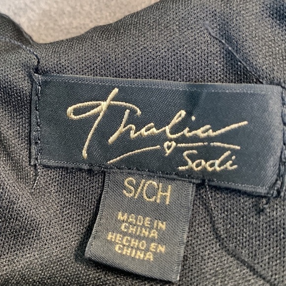 Women’s Thalia Sodi small black, white and blue dress. Empire neckline. - Picture 6 of 9